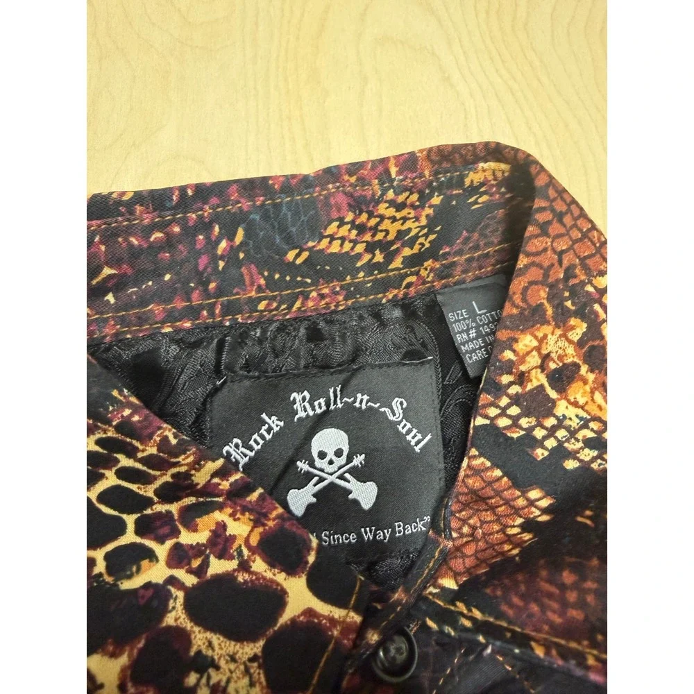 Rock Roll-n-Soul Button Down Mens Large Black Snakeskin Collar Contrast Stitch